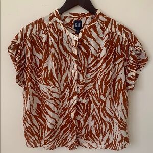 GAP Women's Rust Brown and Cream Shirred Tiger Print Top SZ S